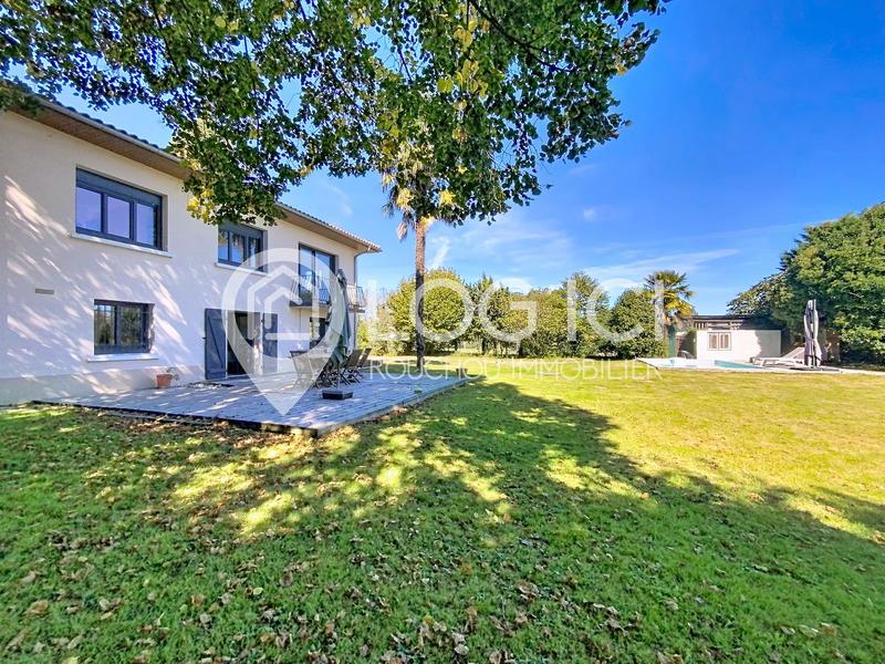 Maison - 156 m² - 6 pièces