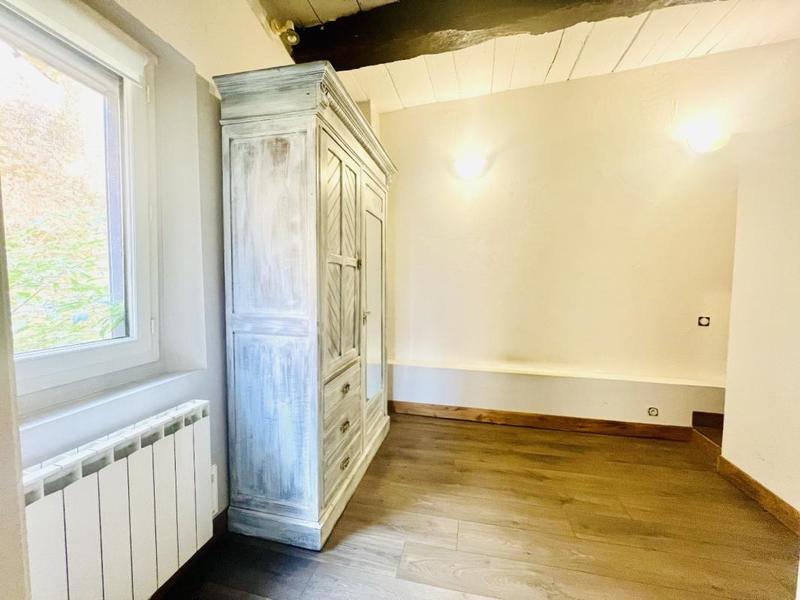 Maison en pierre - 81 m² - 4 pièces