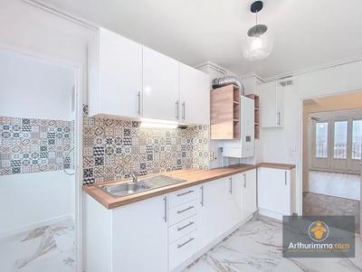 Appartement - 70 m² - 4 pièces