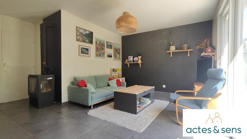 Maison - 94 m² - 6 pièces