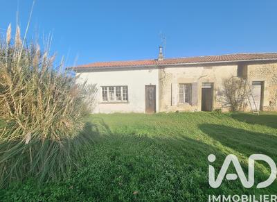 Maison - 100 m² - 3 pièces