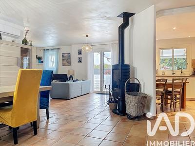 Maison - 120 m² - 5 pièces