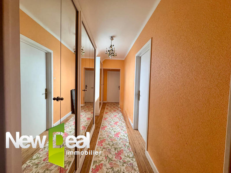 Maison - 183 m² - 7 pièces