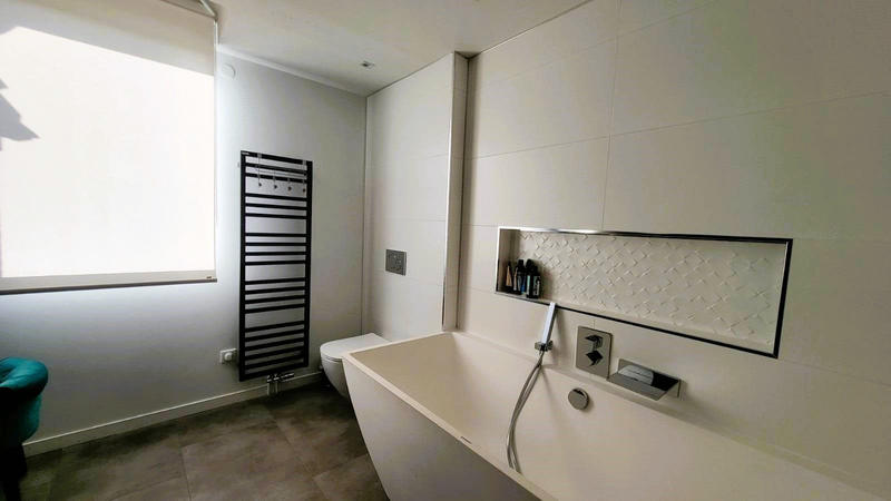 Maison - 185 m² - 5 pièces