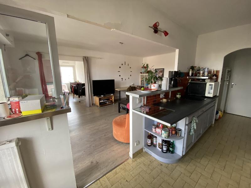 Appartement - 82 m² - 4 pièces