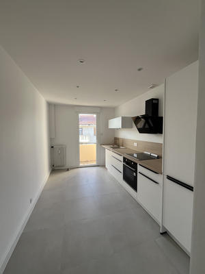 Appartement - 86 m² - 4 pièces