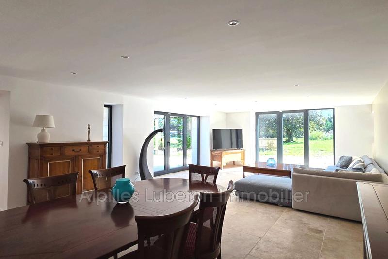 Mas - 380 m² - 9 pièces