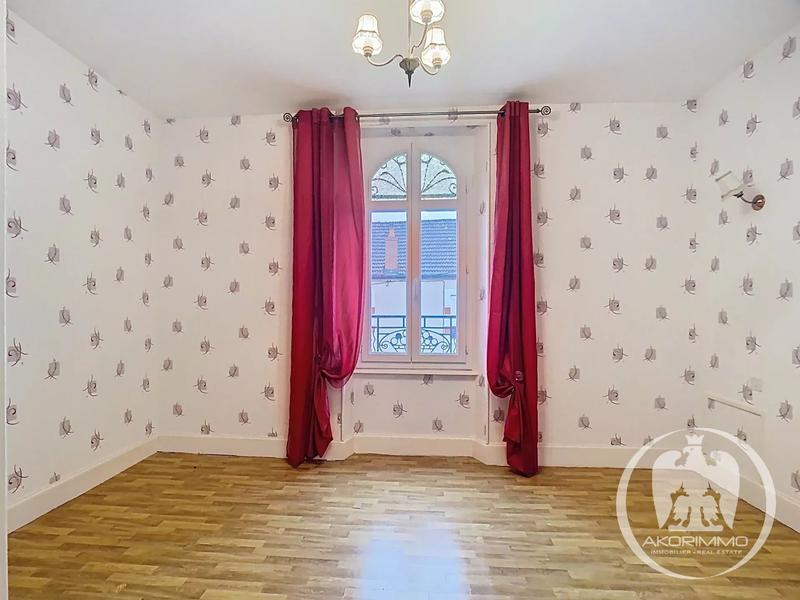 Maison - 162 m² - 6 pièces