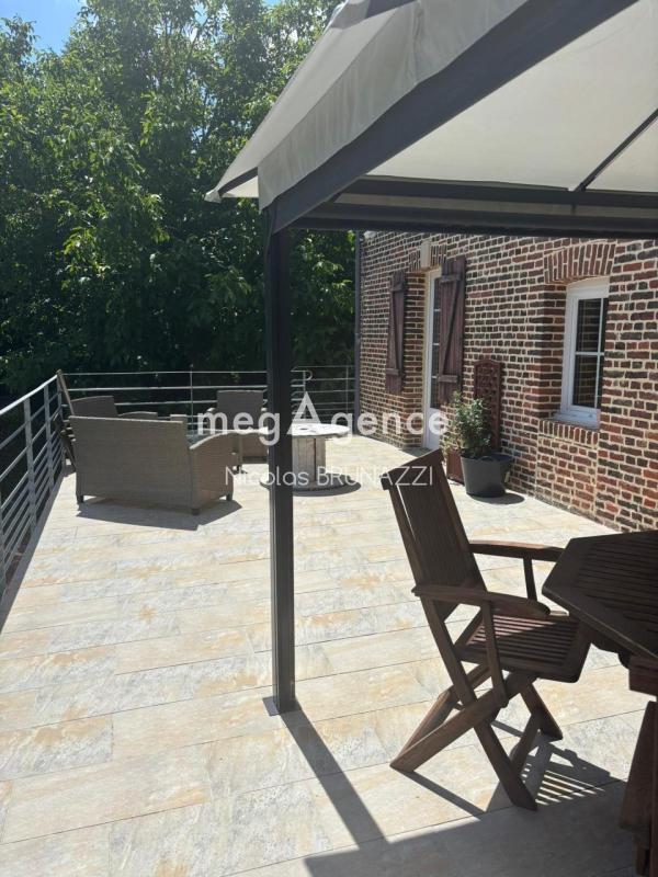 Propriété - 80 m² - 4 pièces