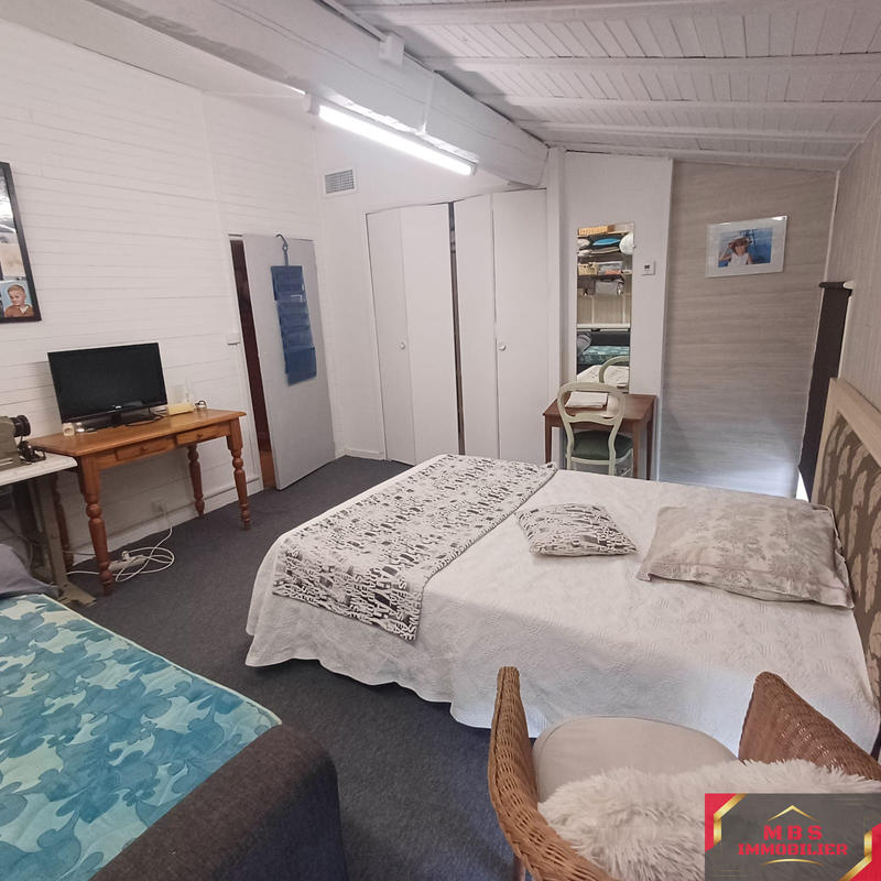 Maison de village - 250 m² - 8 pièces