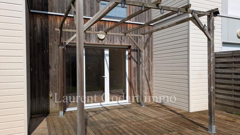 Maison - 63 m² - 3 pièces