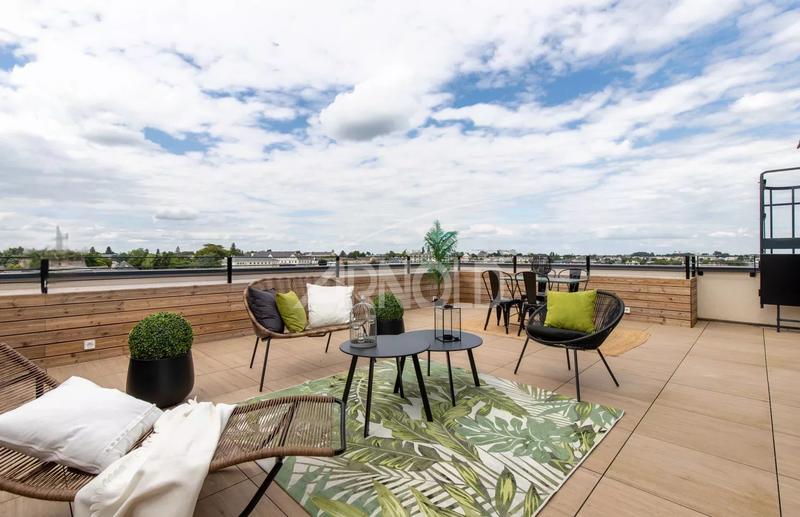 Appartement - 136 m² - 4 pièces