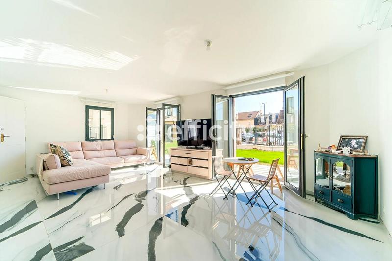 Appartement - 85 m² - 4 pièces