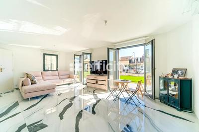 Appartement - 85 m² - 4 pièces