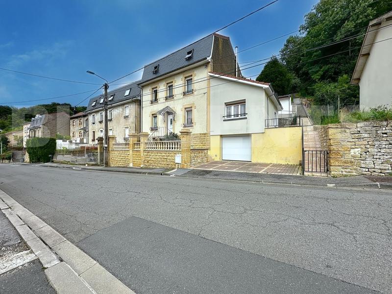 Maison - 168 m² - 7 pièces