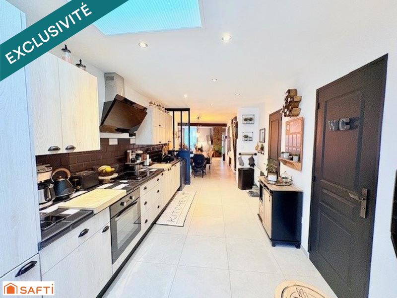 Maison - 146 m² - 8 pièces