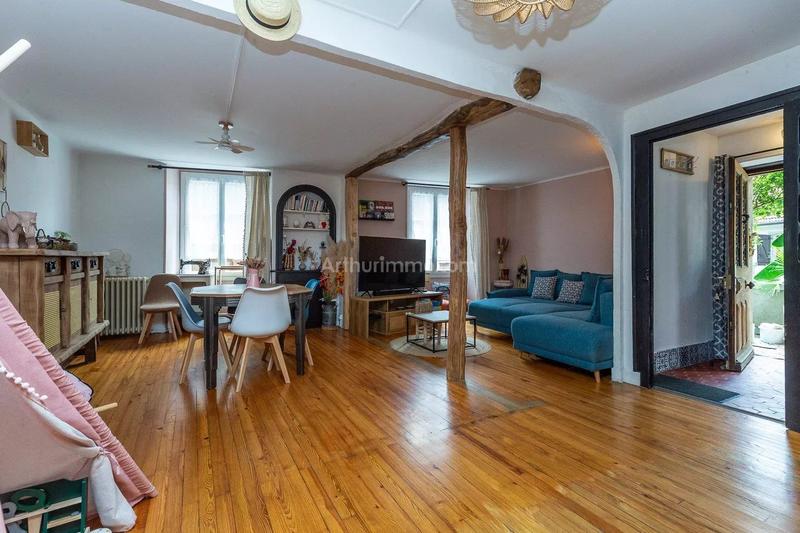 Maison - 108 m² - 5 pièces