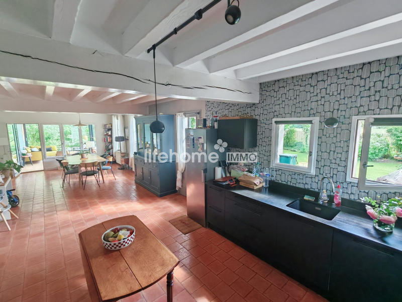 Maison - 190 m² - 8 pièces