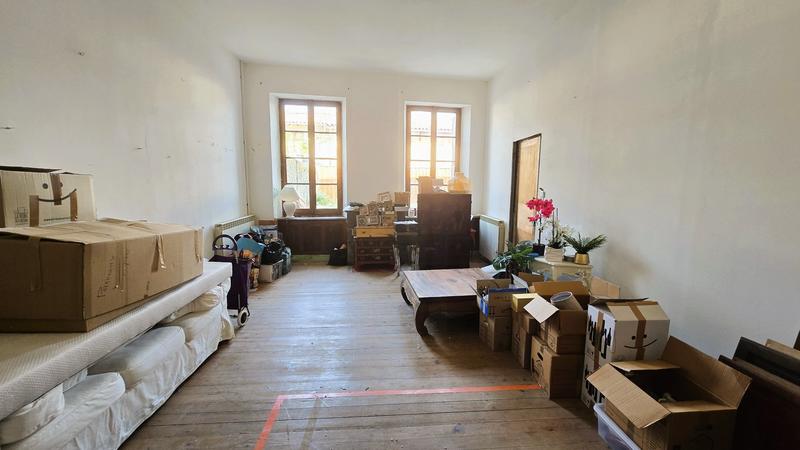 Maison - 333 m² - 6 pièces