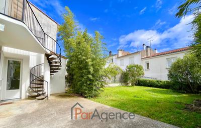 Maison - 91 m² - 4 pièces