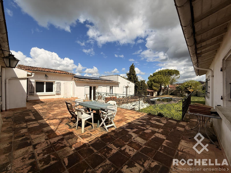 Maison ancienne - 280 m² - 9 pièces