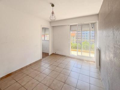 Studio - 19 m² - 1 pièce