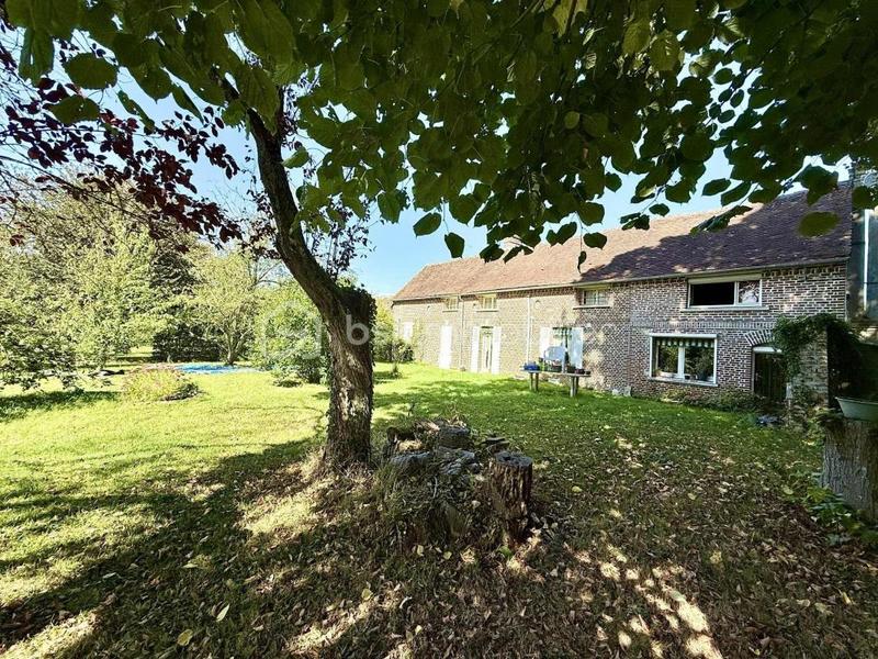 Maison - 256 m² - 9 pièces