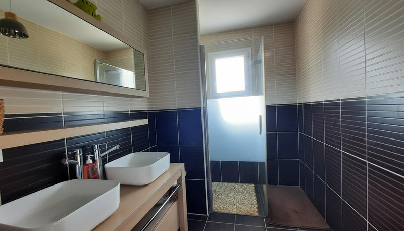 Maison - 97 m² - 4 pièces