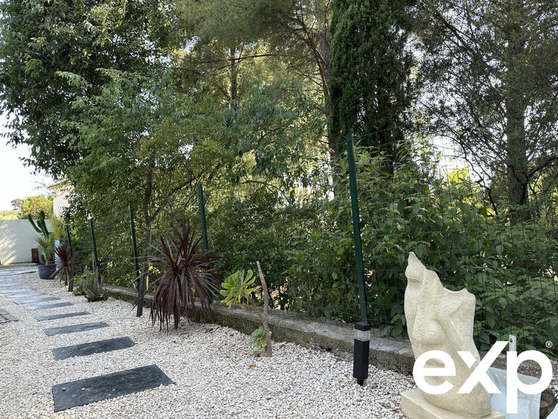 Appartement - 99 m² - 4 pièces