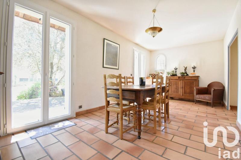 Maison - 180 m² - 7 pièces