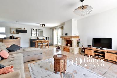 Maison - 140 m² - 4 pièces