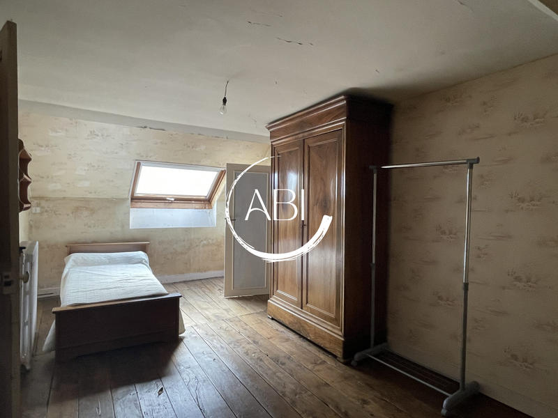 Maison ancienne - 167 m² - 9 pièces