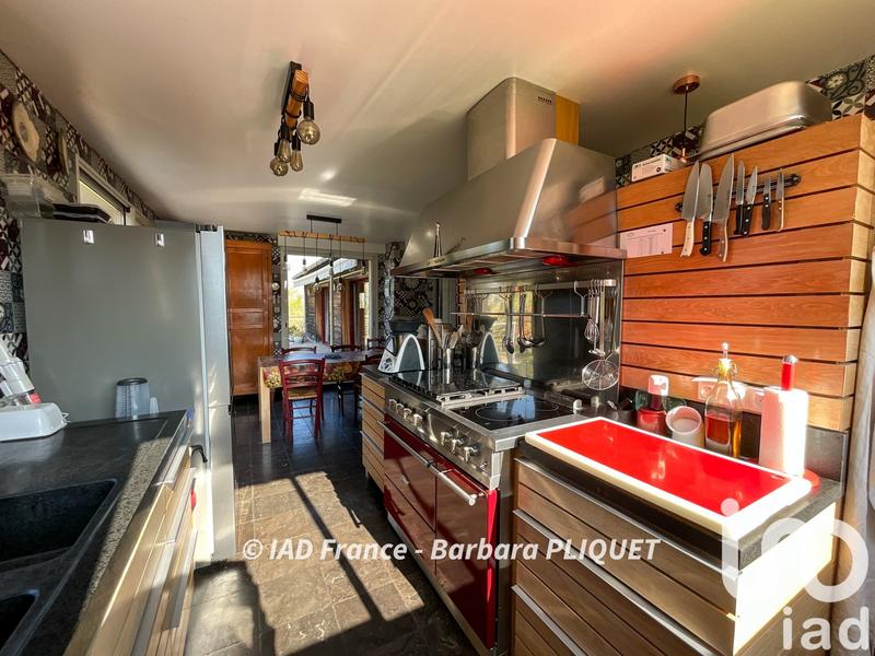 Maison - 191 m² - 7 pièces