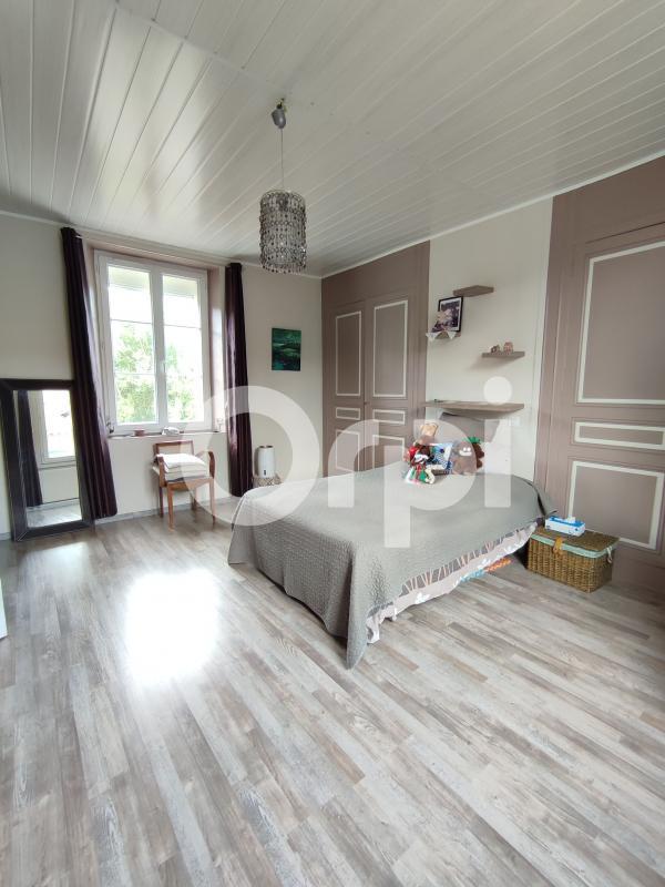 Maison - 130 m² - 4 pièces