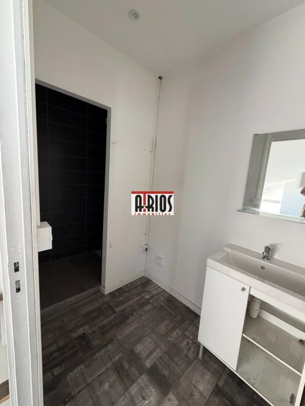 Local d'activité / Entrepôt - 550 m²