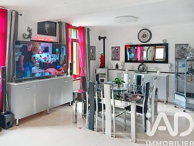 Maison - 106 m² - 4 pièces