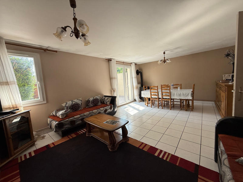 Maison - 100 m² - 6 pièces