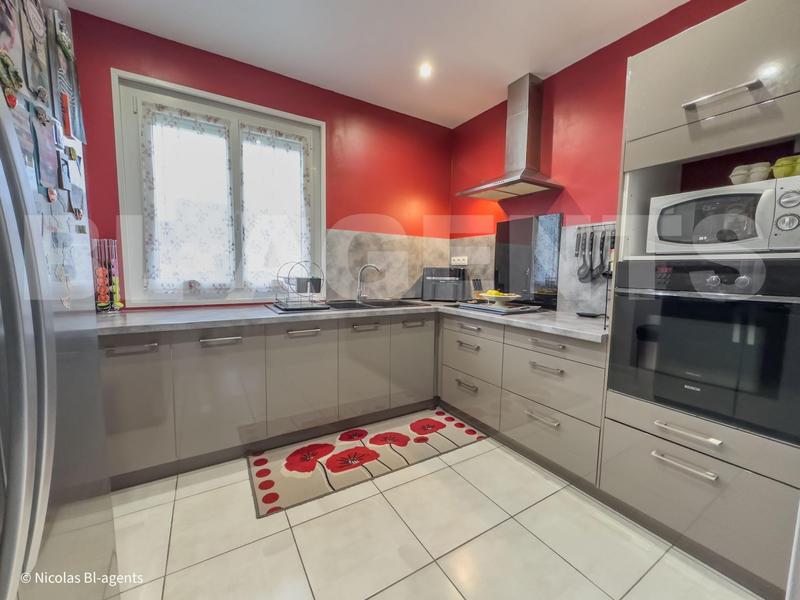 Pavillon - 90 m² - 5 pièces