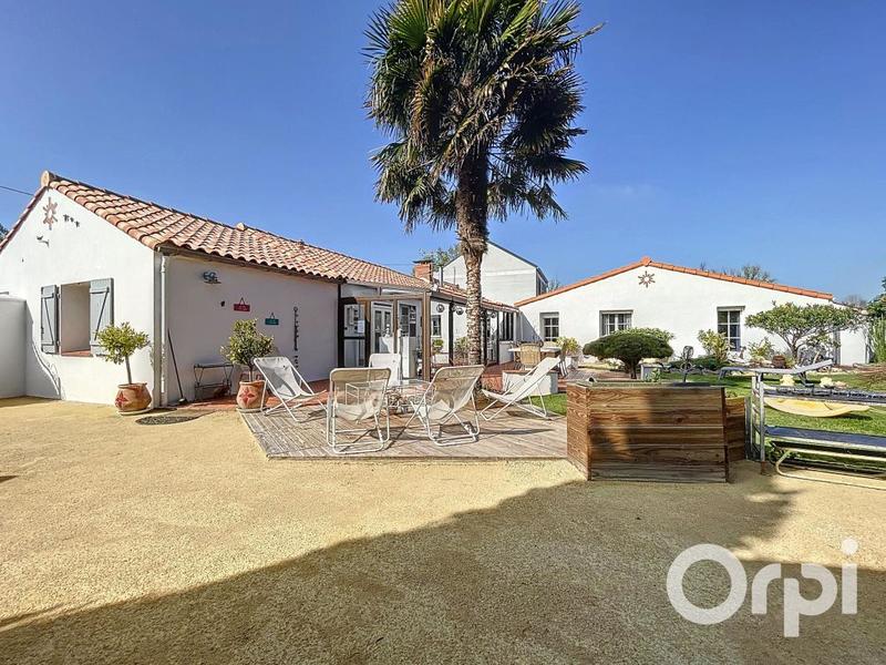 Maison - 161 m² - 5 pièces