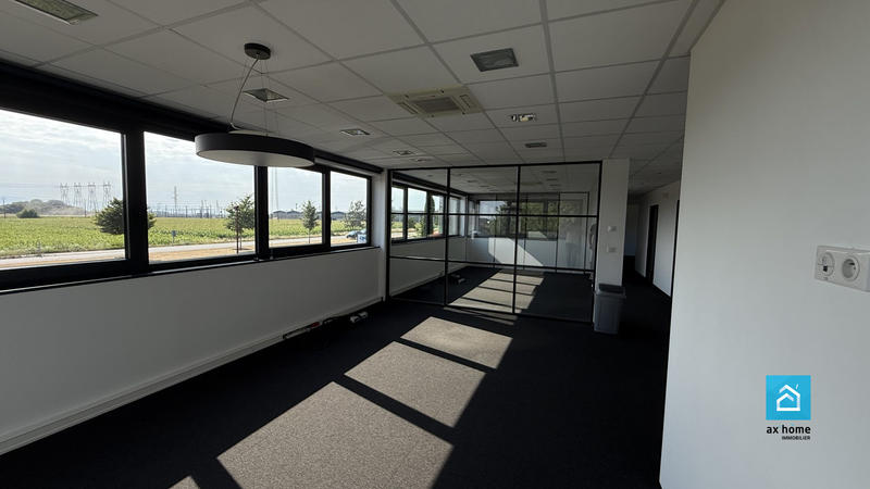 Bureau - 220 m² - 10 pièces