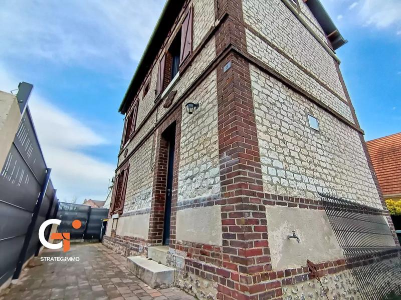 Maison - 76 m² - 6 pièces