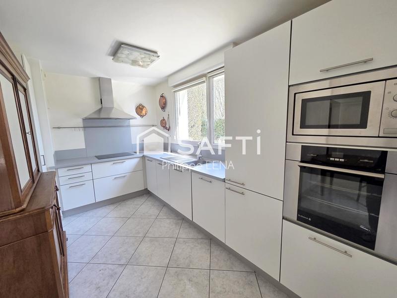 Appartement - 75 m² - 3 pièces