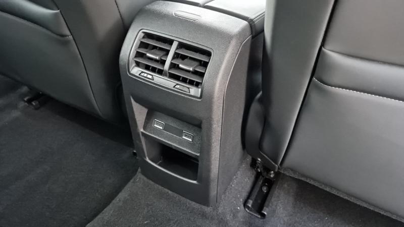 Peugeot 408 Phev 180 E-Eat8 Allure