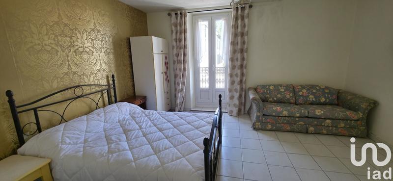 Maison - 280 m² - 9 pièces