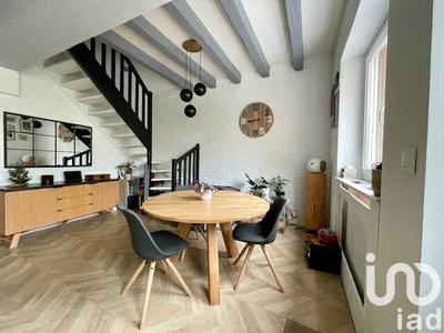 Maison - 93 m² - 4 pièces