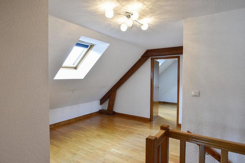 Maison - 115 m² - 7 pièces