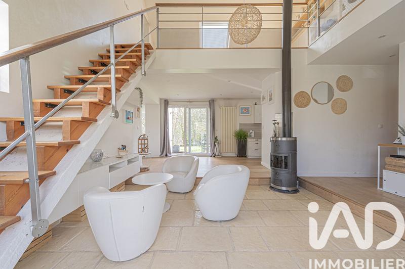 Maison - 174 m² - 7 pièces