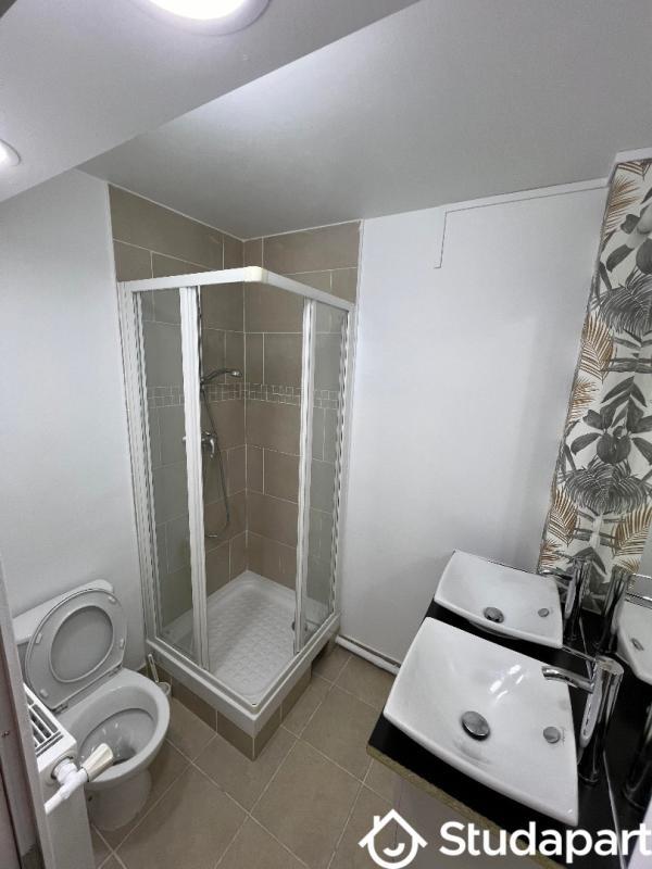 Chambre - 13 m² - 1 pièce