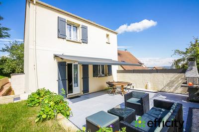 Maison - 112 m² - 6 pièces