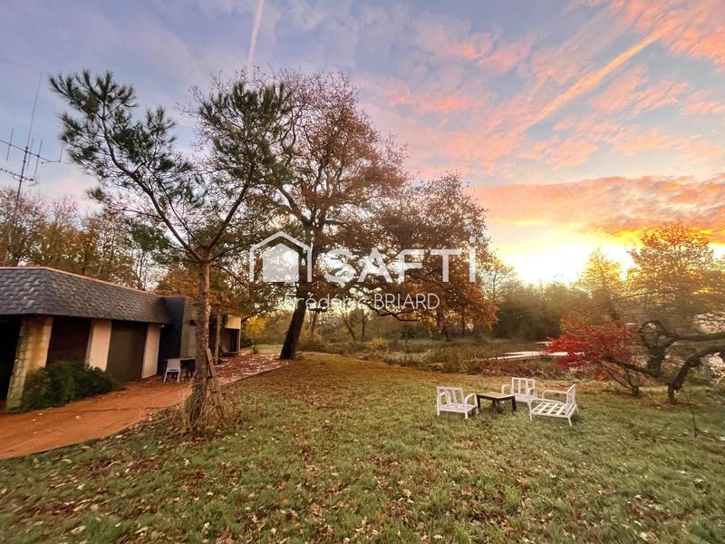 Maison - 152 m² - 8 pièces